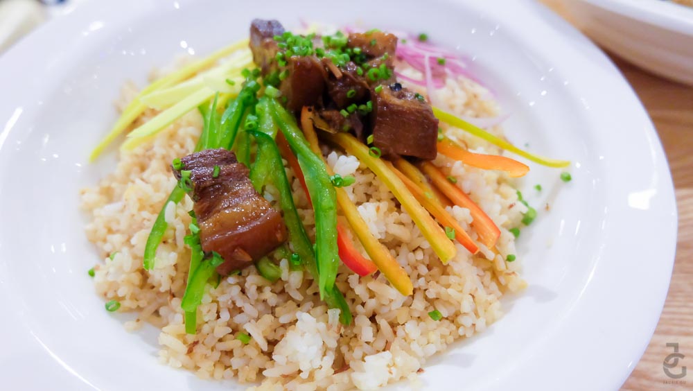KuyaJRestaurant_SMMegamall_JackieGo_HumbinagoonganRice
