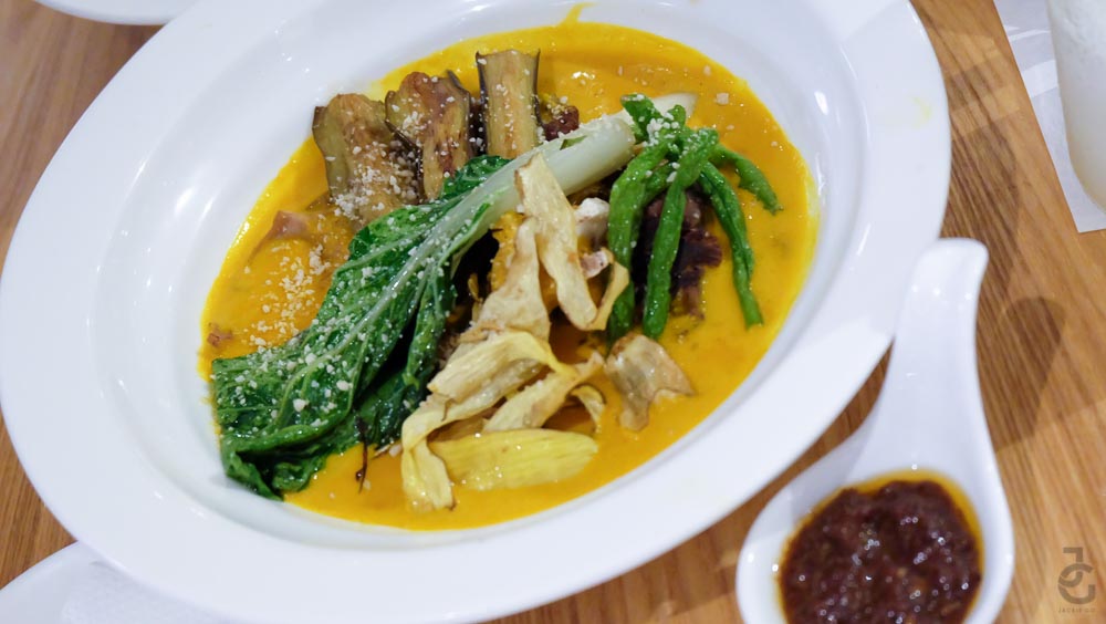 KuyaJRestaurant_SMMegamall_JackieGo_KareKare