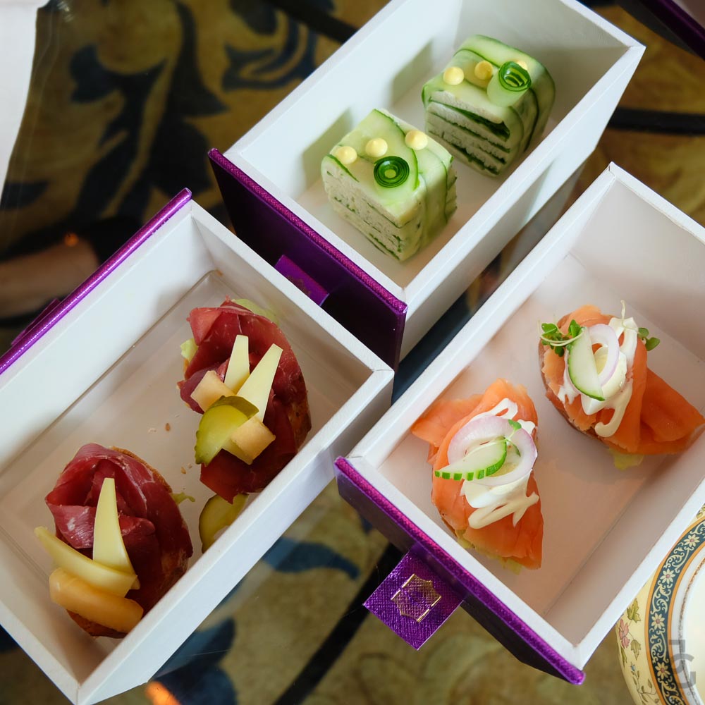 MakatiShangriLa_LobbyLounge_TeaAndTreasures_JewelryBox_JackieGo_5