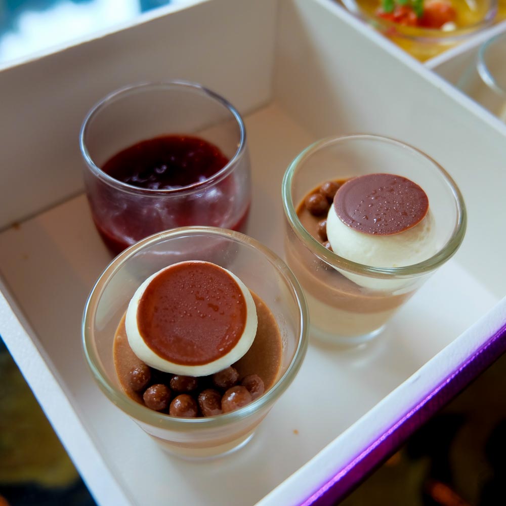 MakatiShangriLa_LobbyLounge_TeaAndTreasures_JewelryBox_JackieGo_8