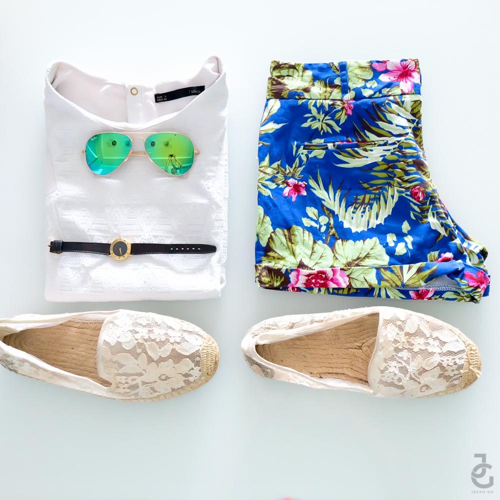 OOTD_OutOfTown_Essentials_JackieGo