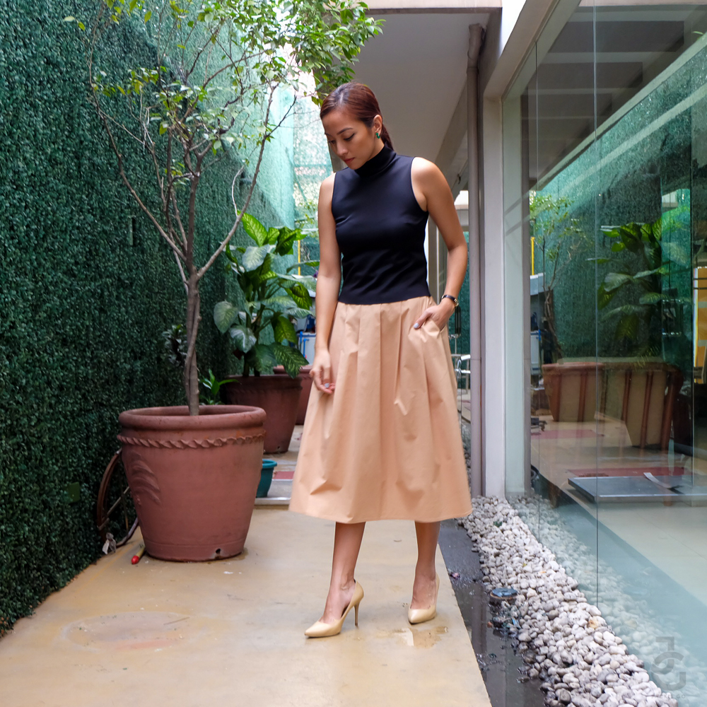 BlackTop_BrownSkirt_JackieGo_3