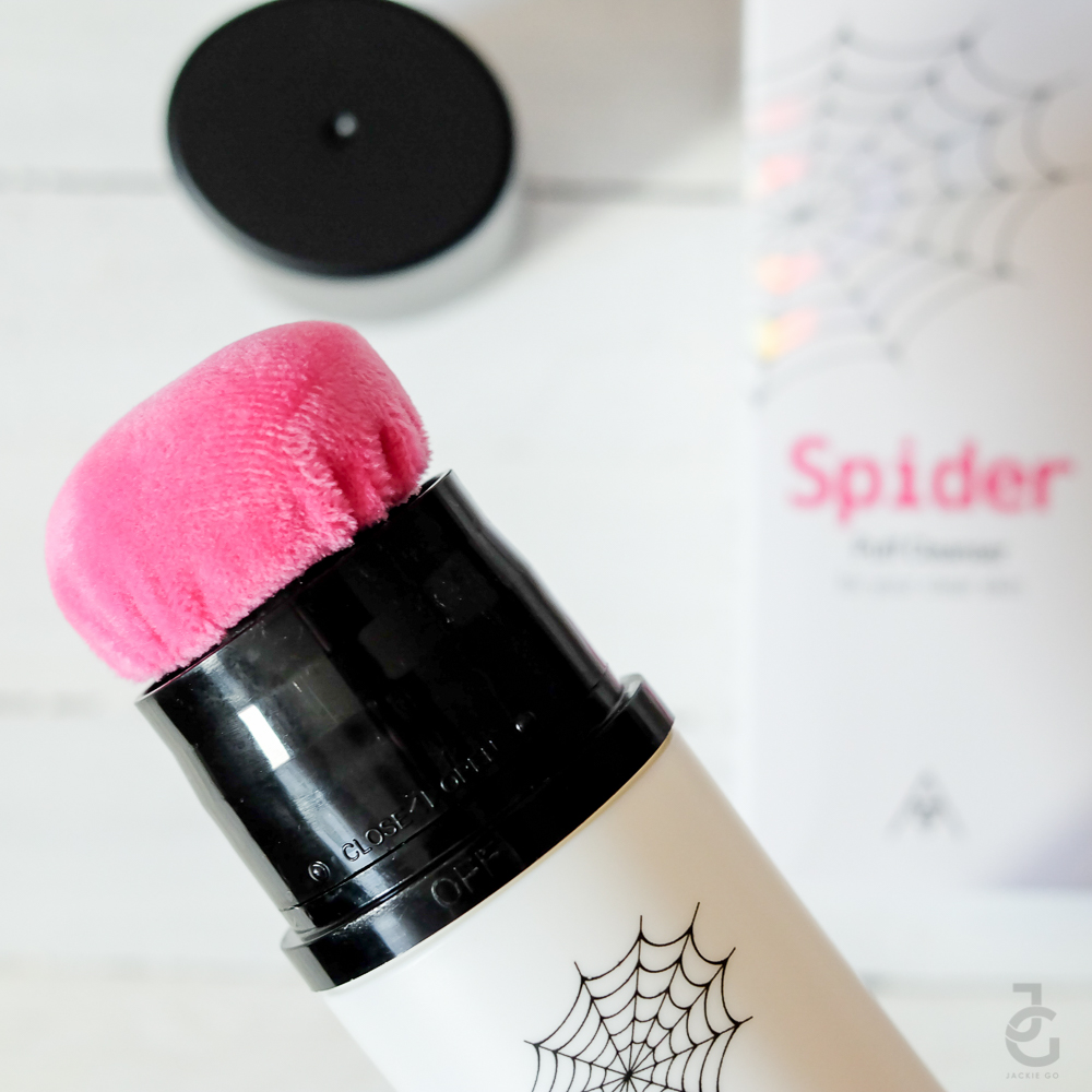 SpiderPuffCleanser_JackieGo_1