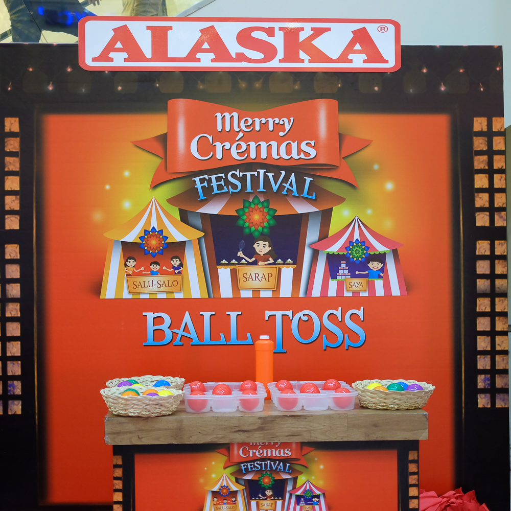 AlaskaMerryCremas2015_JackieGo_4