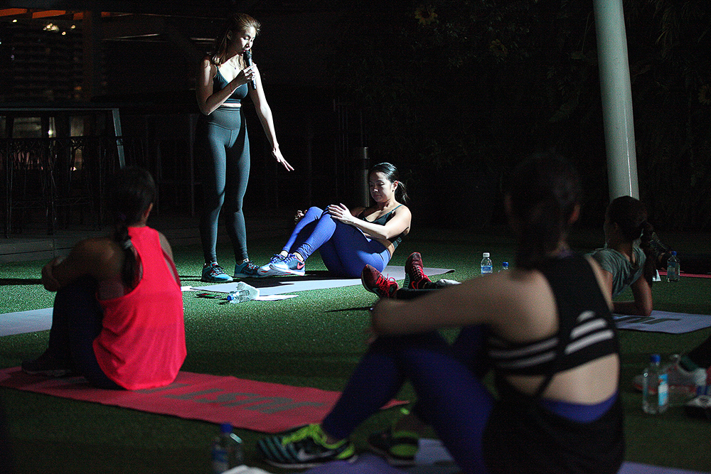 Nike_Tight_Night_JackieGo_16
