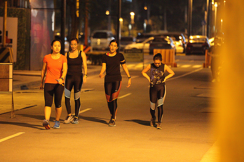 Nike_Tight_Night_JackieGo_8