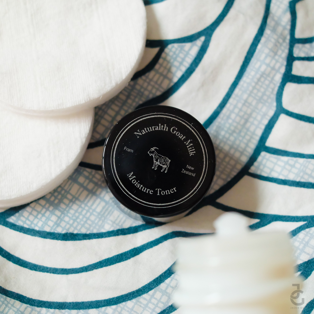 TonyMoly_GoatMilk_MoistureToner_JackieGo_1