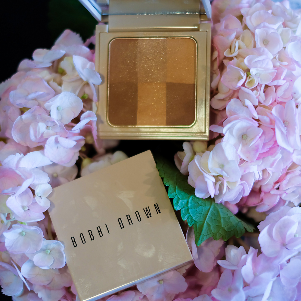 BobbiBrown_SS2016Collection_JackieGo_9_Golden
