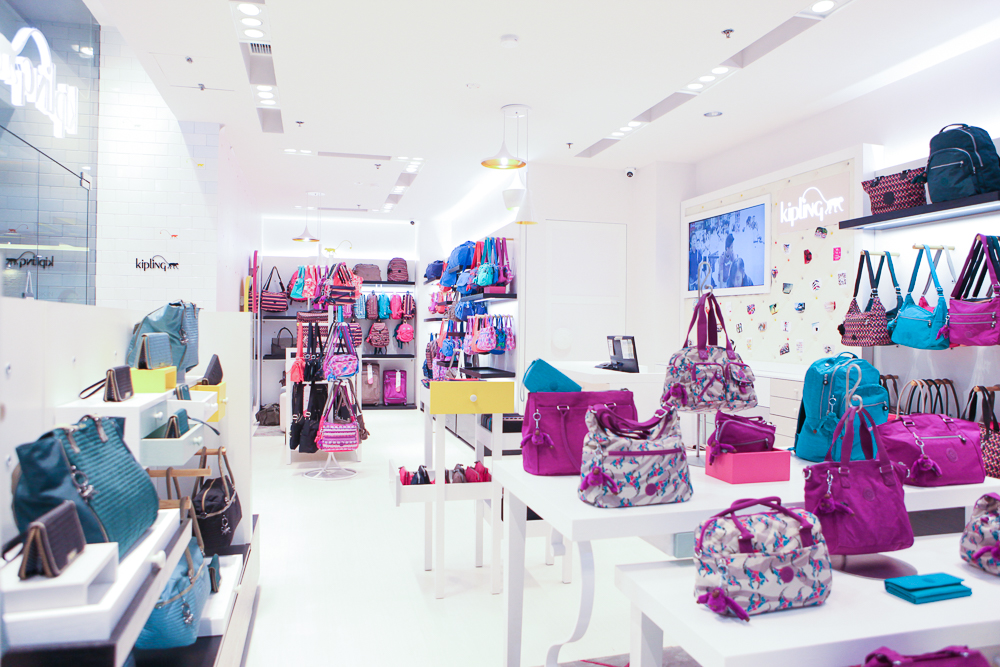 Kipling_SMMegamall_3