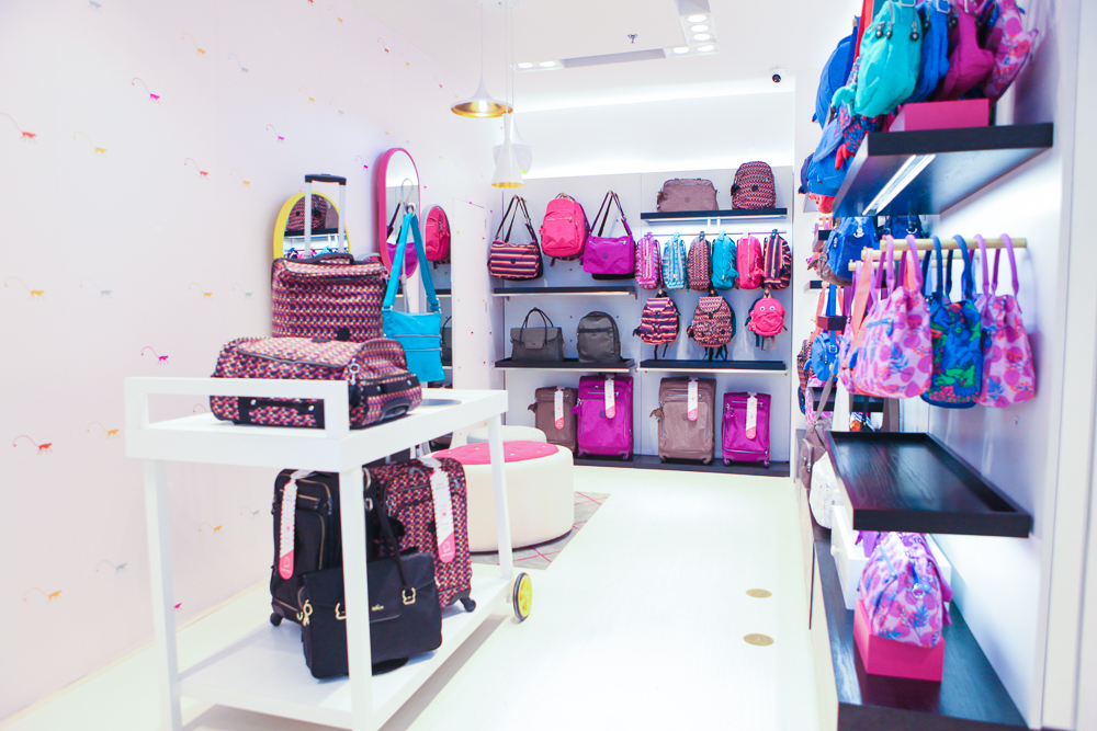 Kipling_SMMegamall_4