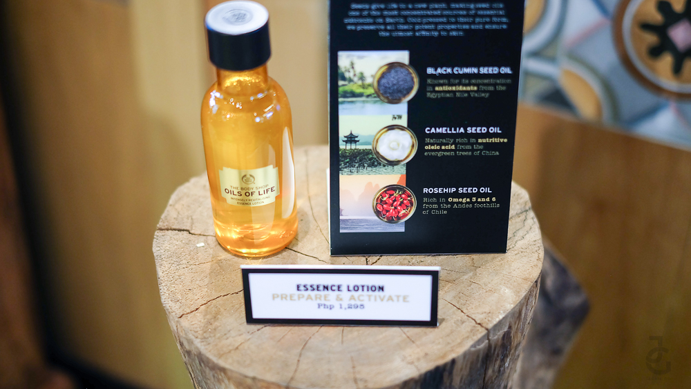 TheBodyShop_Commitment_JackieGo_OilsOfLight