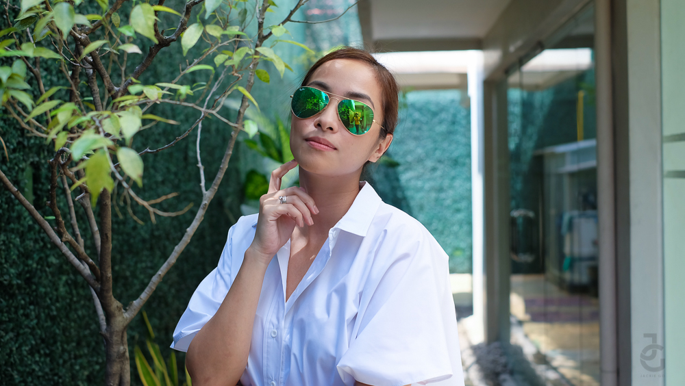 WhiteOversizedTop_JackieGo_9