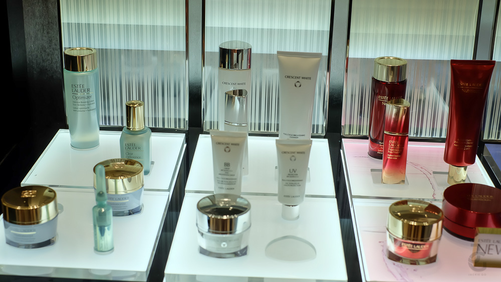 EsteeLauderSMAuraStore_JackieGo_7