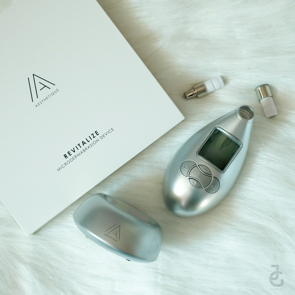 Aesthetique_MicrodermabrasionDevice_JackieGo_11