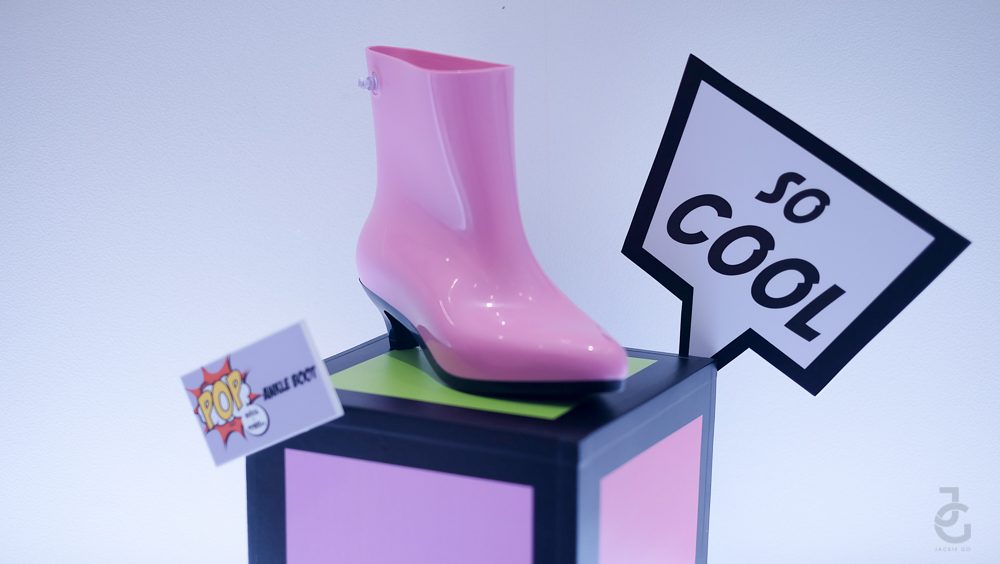 #PreviewGirlsClub  Melissa X Jeremy Scott
