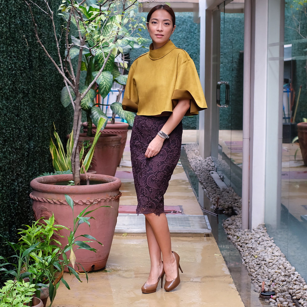 CapeTop_LaceSkirt_JackieGo_2