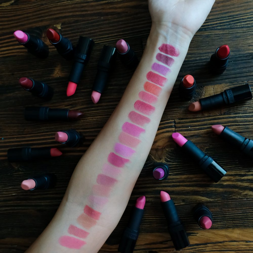 #PerfectlyMatte AVON Lippies
