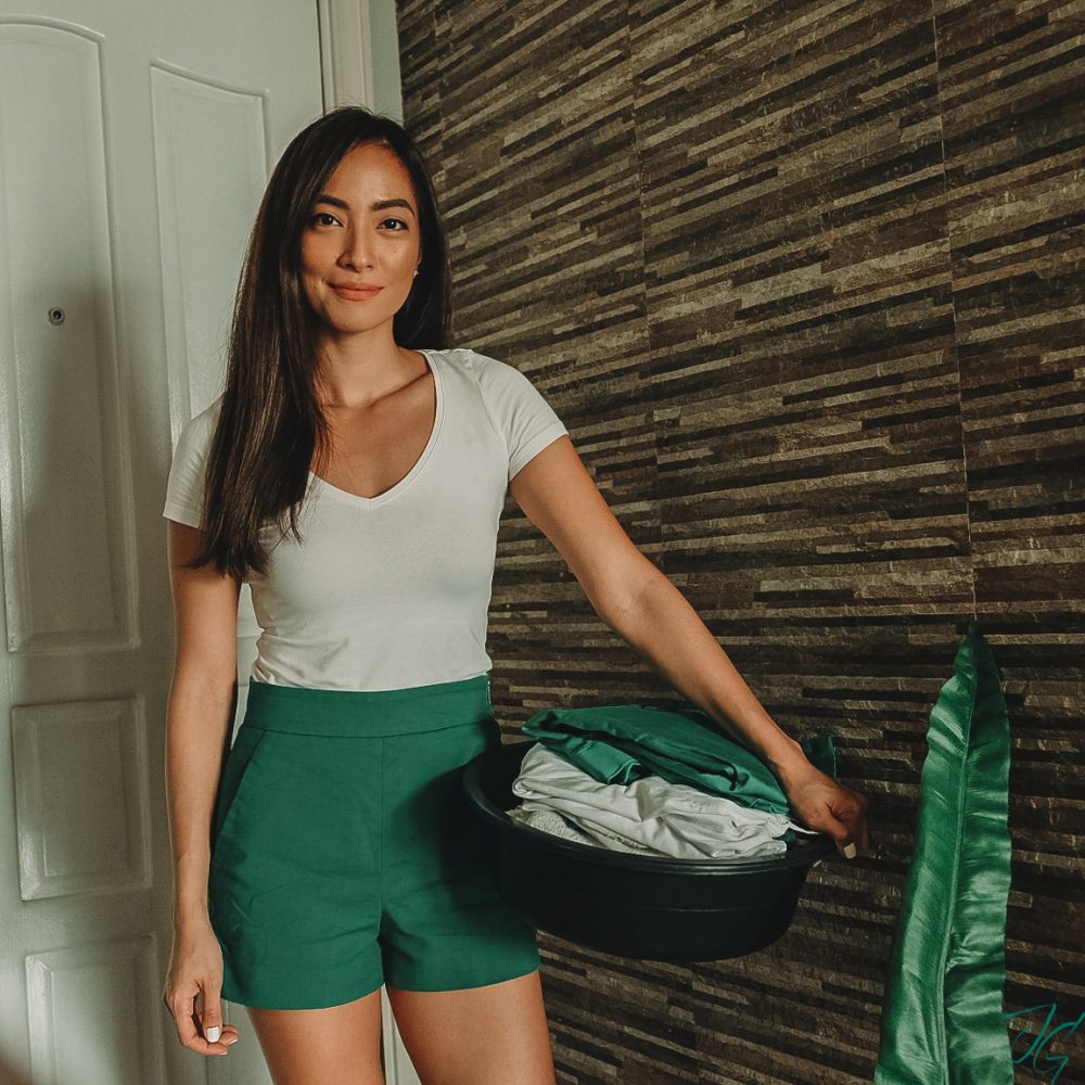 Ariel Instashine: Making Clothes Look New